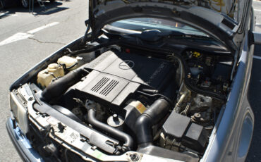 Mercedes-Benz-500-Series-1992-Sedan-13
