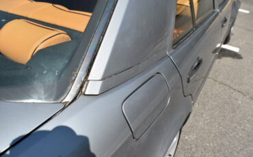 Mercedes-Benz-500-Series-1992-Sedan-38