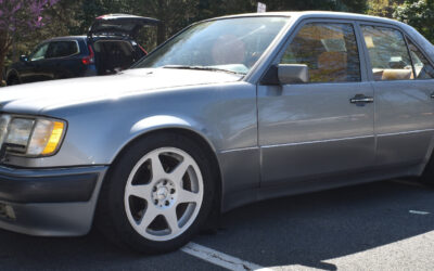 Mercedes-Benz 500-Series 1992 Sedan