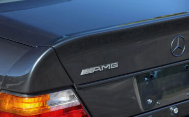 Mercedes-Benz-500-Series-1993-Sedan-20