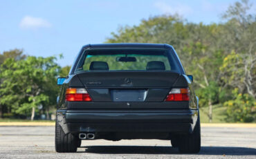 Mercedes-Benz-500-Series-1993-Sedan-5