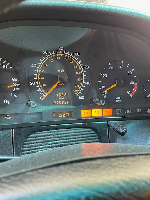 Mercedes-Benz-600-Series-1992-Sedan-10