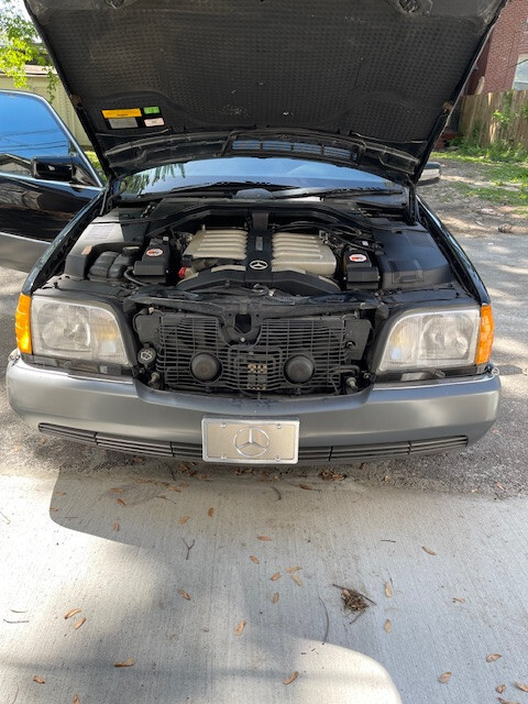 Mercedes-Benz-600-Series-1992-Sedan-12