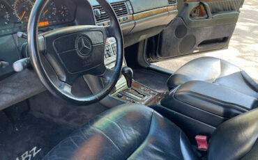 Mercedes-Benz-600-Series-1992-Sedan-6
