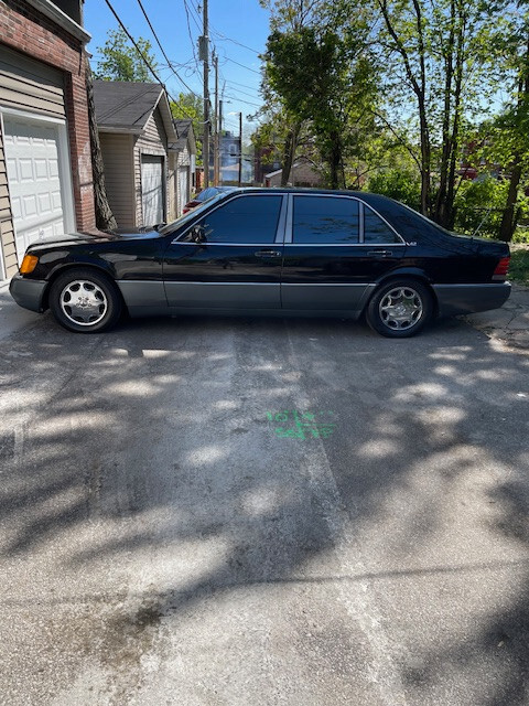 Mercedes-Benz-600-Series-1992-Sedan