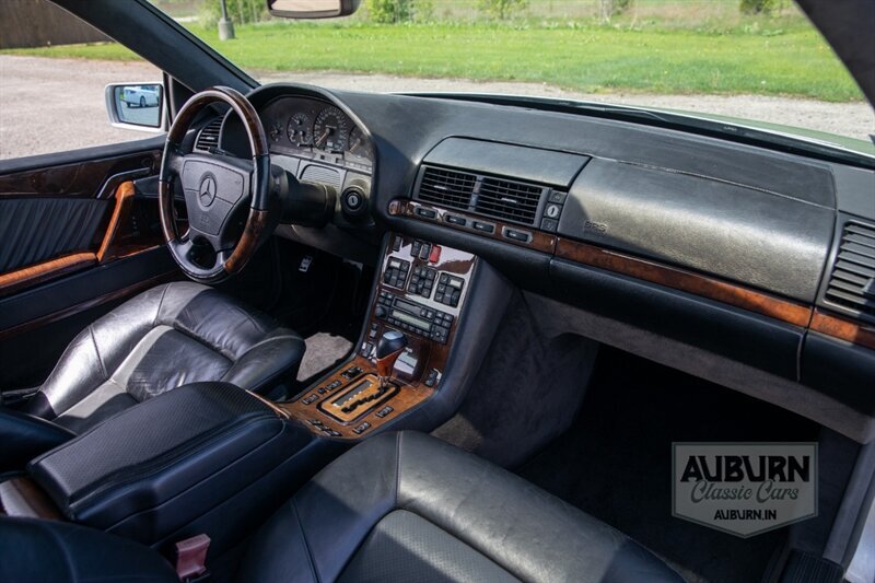 Mercedes-Benz-600-Series-1995-26