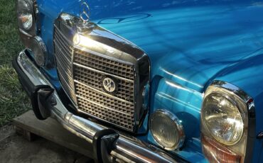 Mercedes-Benz-C-Class-1972-Coupe-18