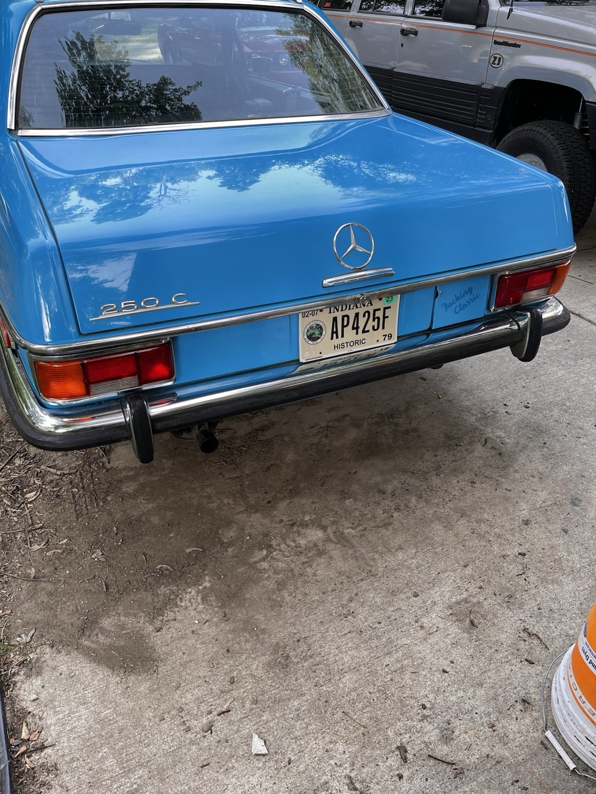 Mercedes-Benz-C-Class-1972-Coupe-3