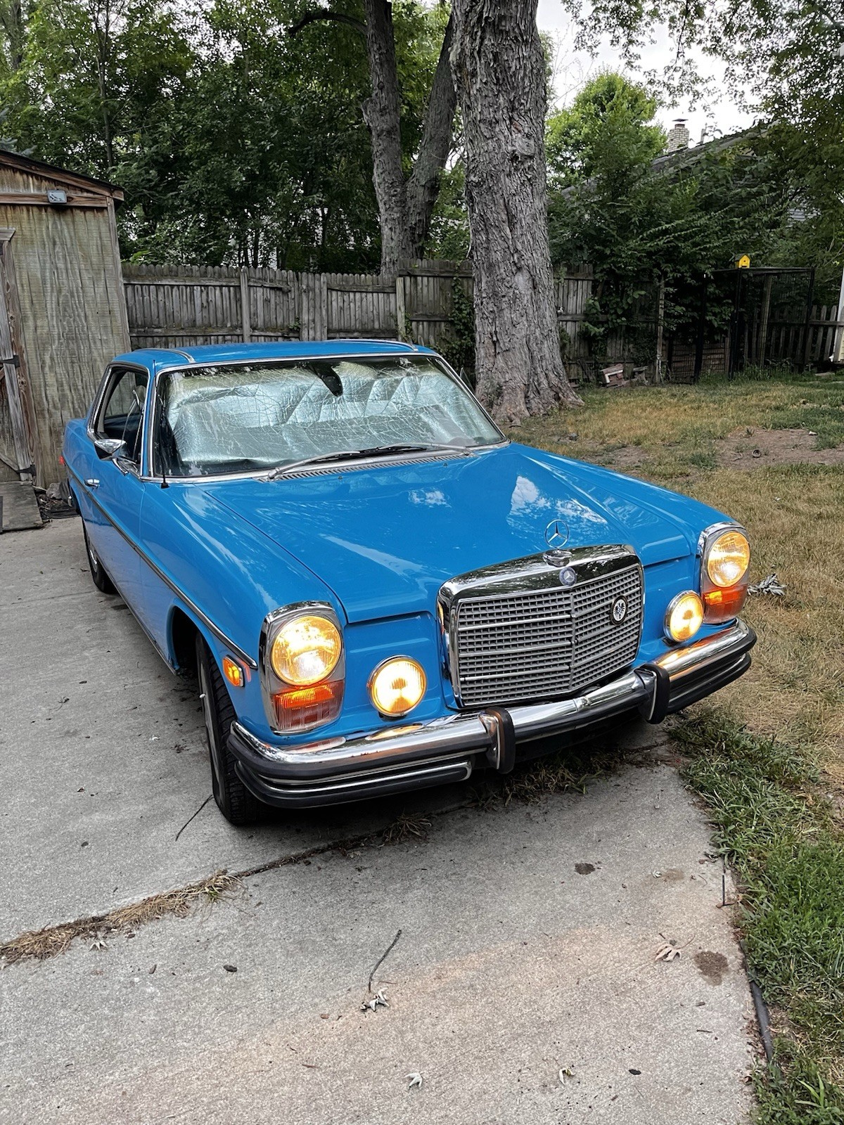 Mercedes-Benz-C-Class-1972-Coupe-5