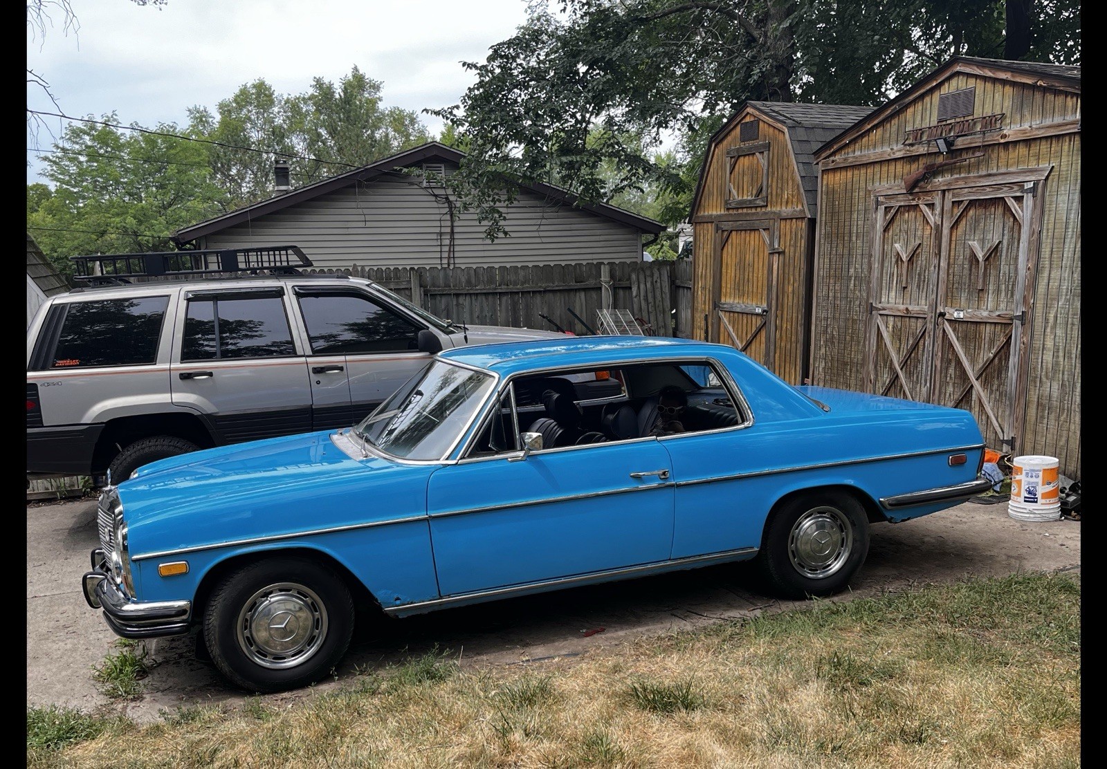 Mercedes-Benz-C-Class-1972-Coupe-7