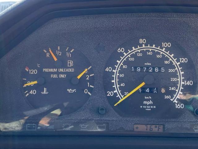 Mercedes-Benz-E-Class-1995-Wagon-24