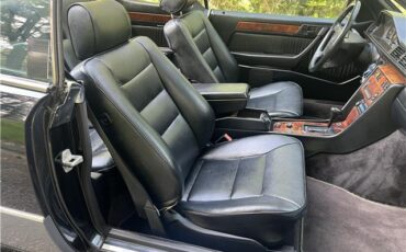 Mercedes-Benz-E320-Cabriolet-1994-28