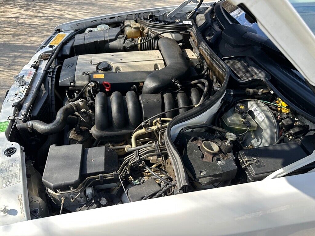 Mercedes-Benz-E320-Convertible-1995-Convertible-29