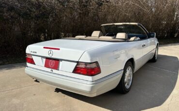 Mercedes-Benz-E320-Convertible-1995-Convertible-35