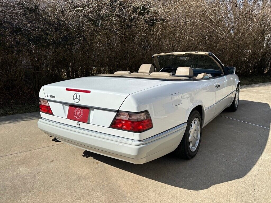 Mercedes-Benz-E320-Convertible-1995-Convertible-35