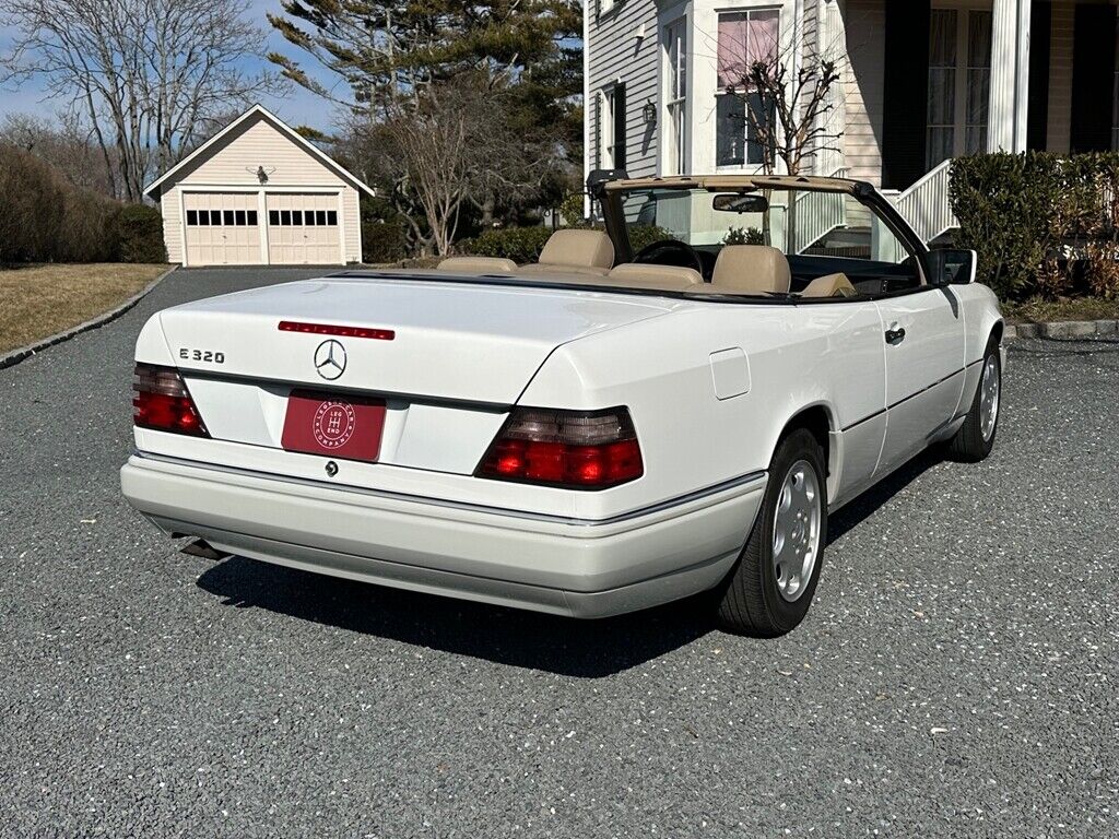 Mercedes-Benz-E320-Convertible-1995-Convertible-39
