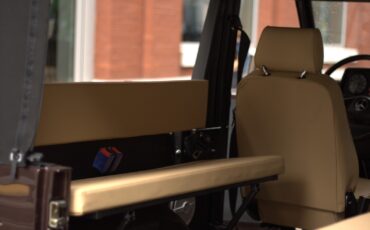 Mercedes-Benz-G-Class-1985-SUV-15