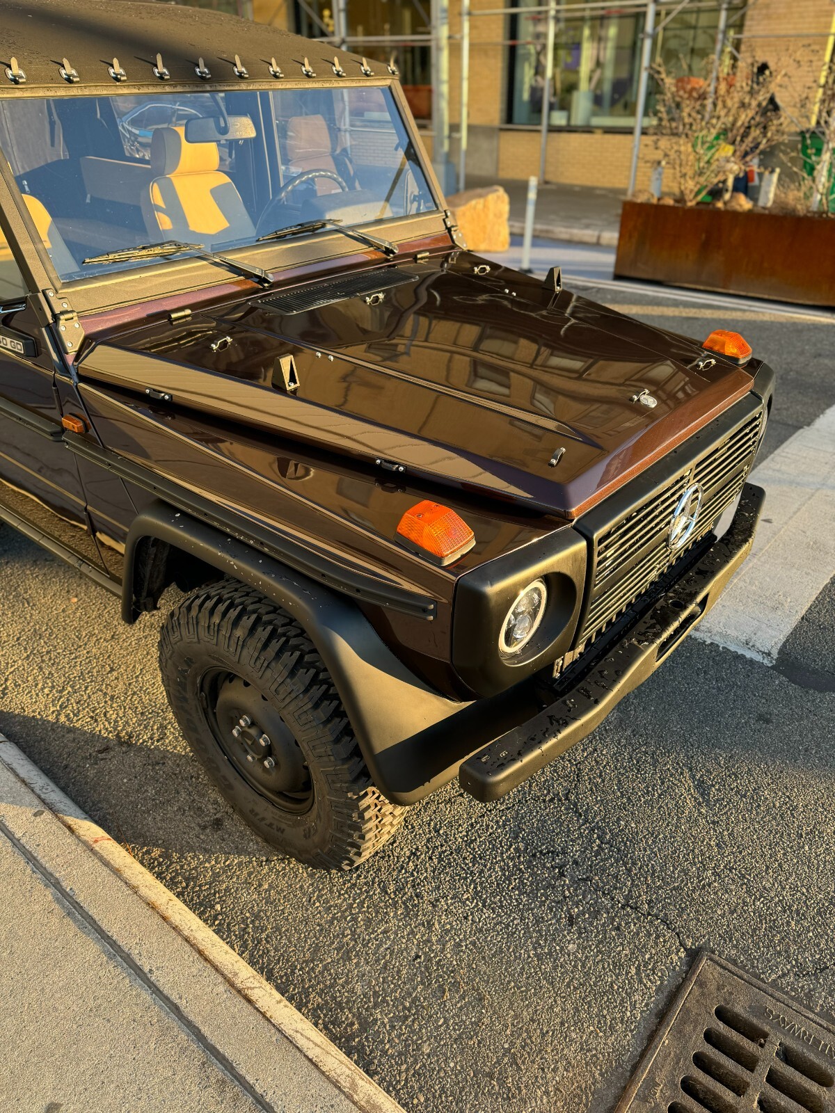Mercedes-Benz-G-Class-1985-SUV-29