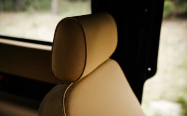 Mercedes-Benz-G-Class-1985-SUV-5