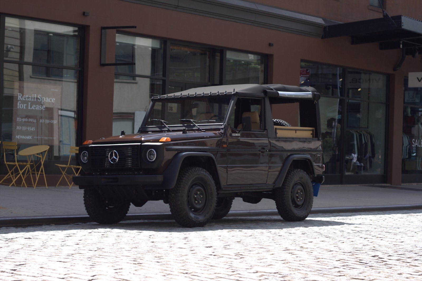 Mercedes-Benz-G-Class-1985-SUV-8
