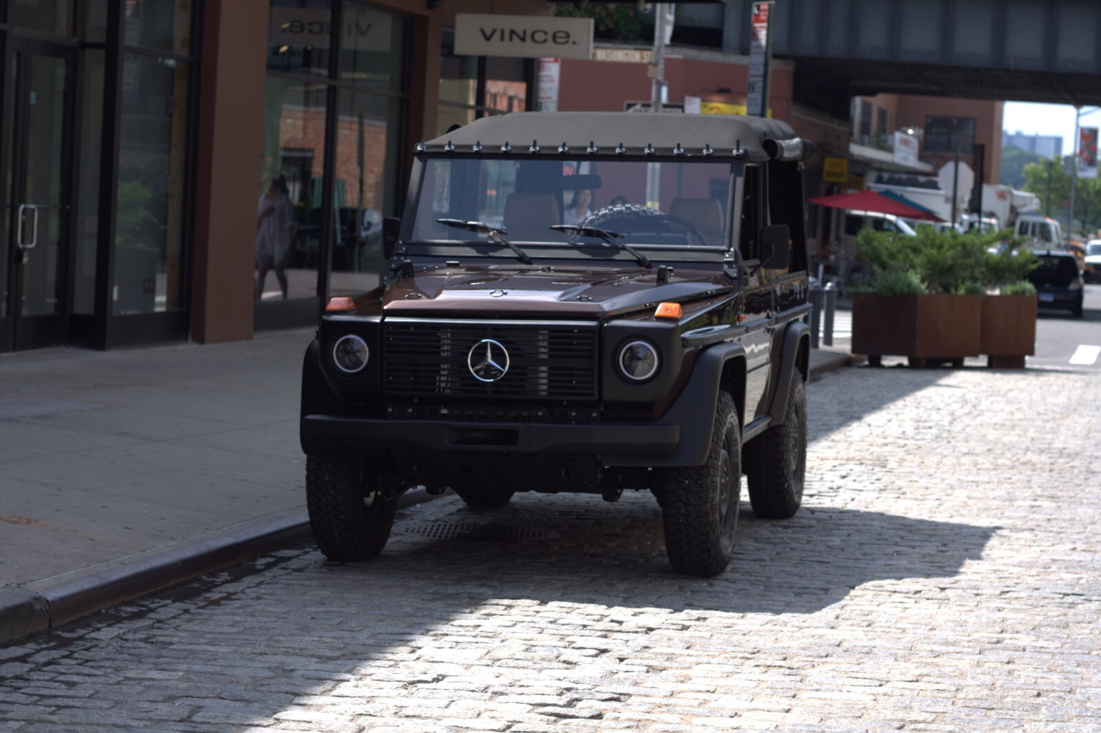 Mercedes-Benz-G-Class-1985-SUV-9