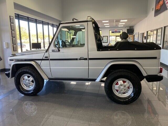 Mercedes-Benz-G-Class-1988-1