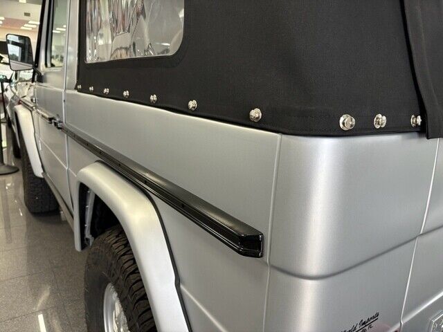Mercedes-Benz-G-Class-1988-13