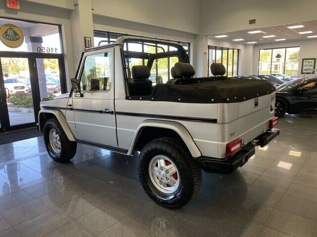 Mercedes-Benz-G-Class-1988-2