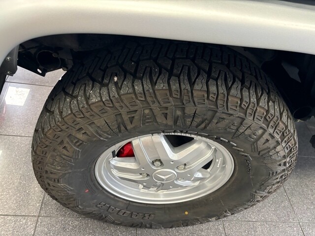 Mercedes-Benz-G-Class-1988-22