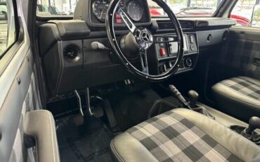 Mercedes-Benz-G-Class-1988-9