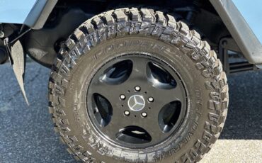 Mercedes-Benz-G-Class-1990-Convertible-27