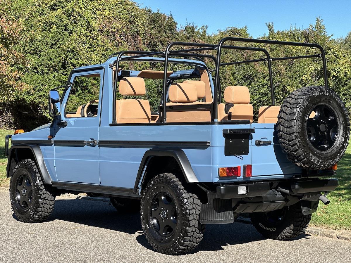 Mercedes-Benz-G-Class-1990-Convertible-38