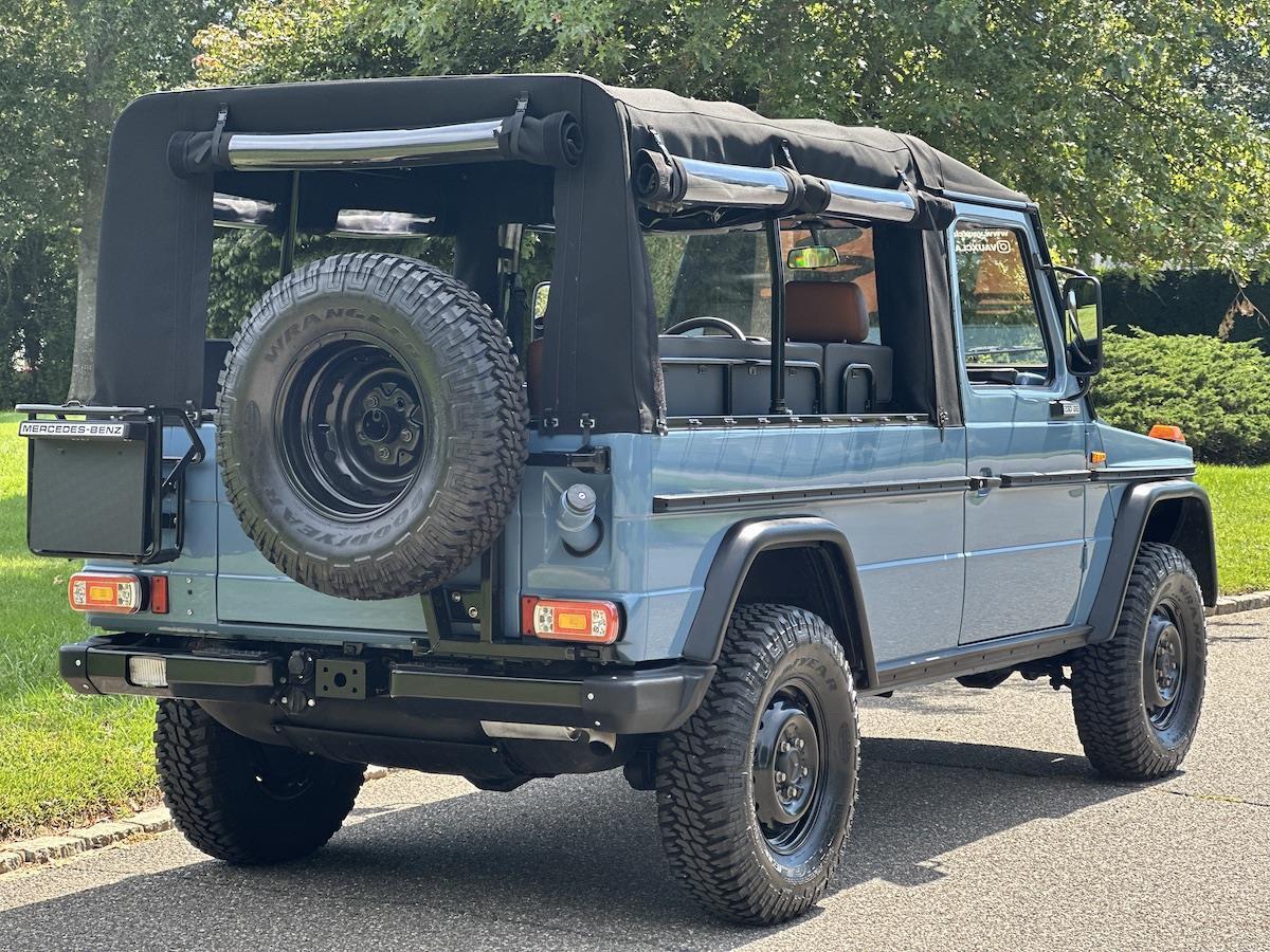 Mercedes-Benz-G-Class-1993-Convertible-14