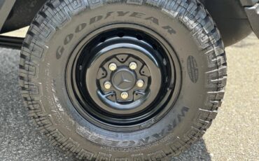 Mercedes-Benz-G-Class-1993-Convertible-26