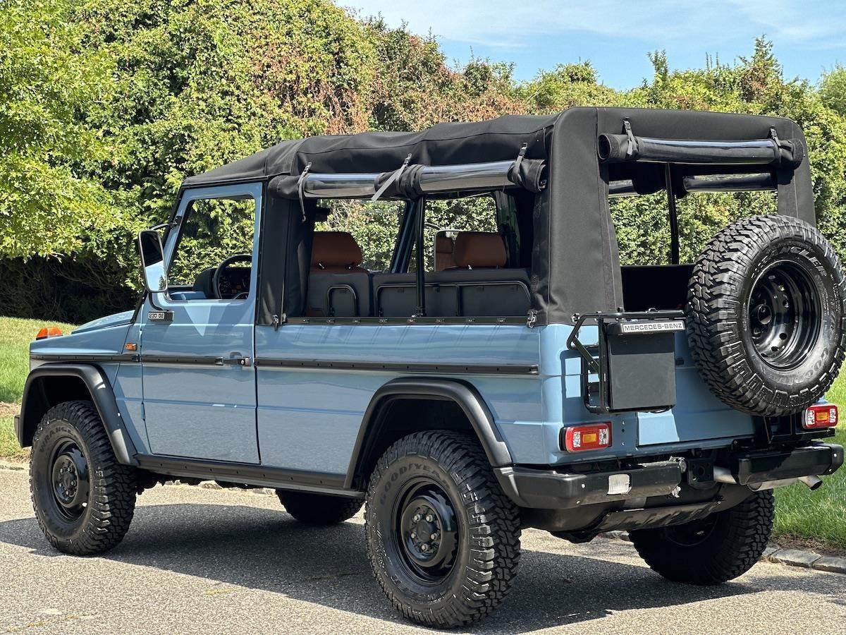 Mercedes-Benz-G-Class-1993-Convertible-30