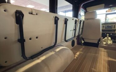 Mercedes-Benz-G-Class-1995-12