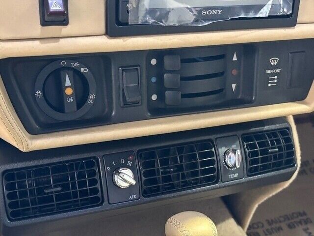 Mercedes-Benz-G-Class-1995-33