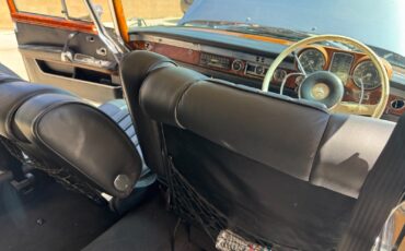 Mercedes-Benz-Mercedes-Benz-SW-100-1966-Sedan-6