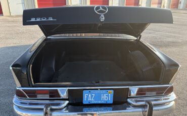 Mercedes-Benz-Other-1960-Sedan-17