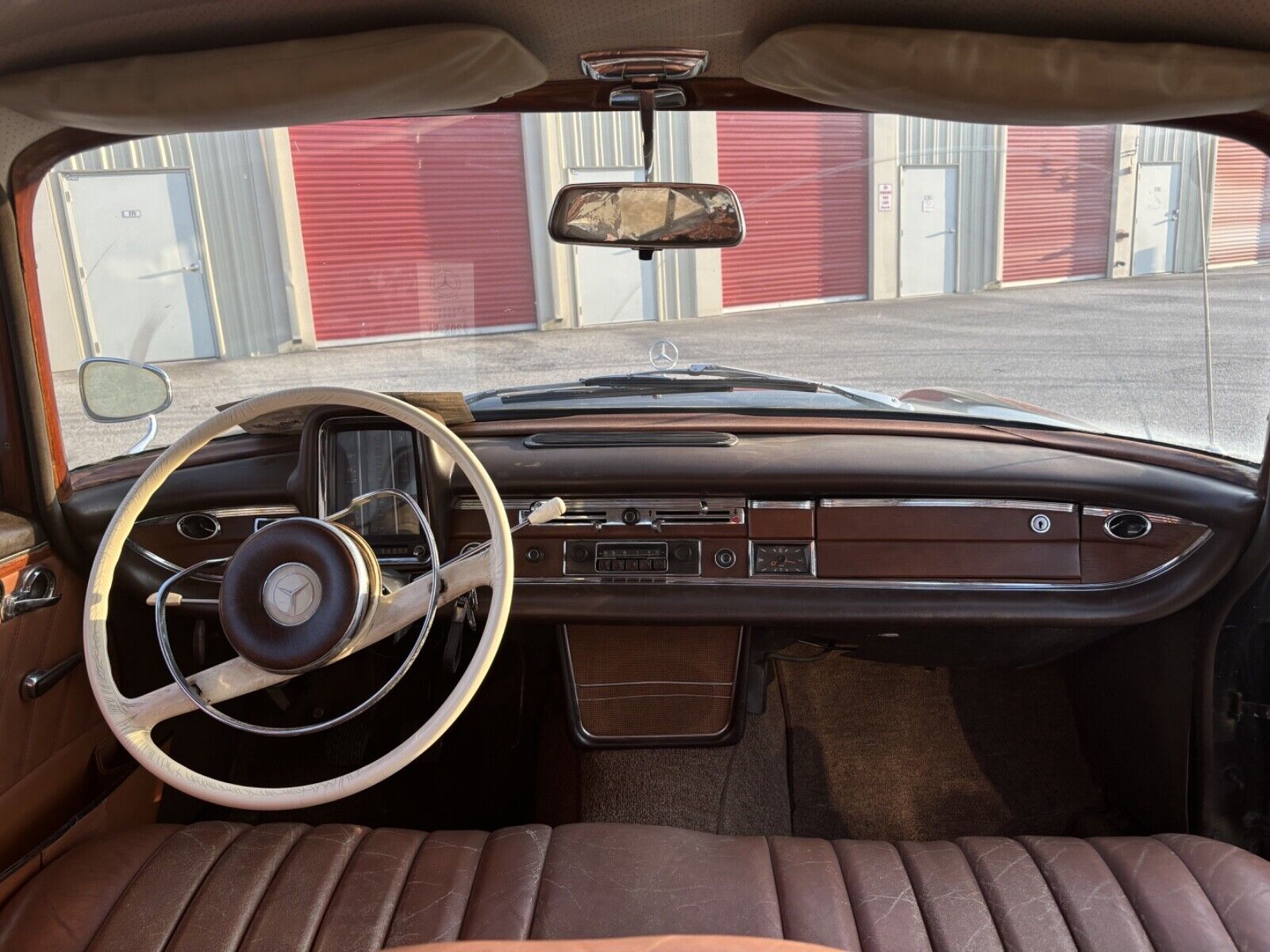 Mercedes-Benz-Other-1960-Sedan-22