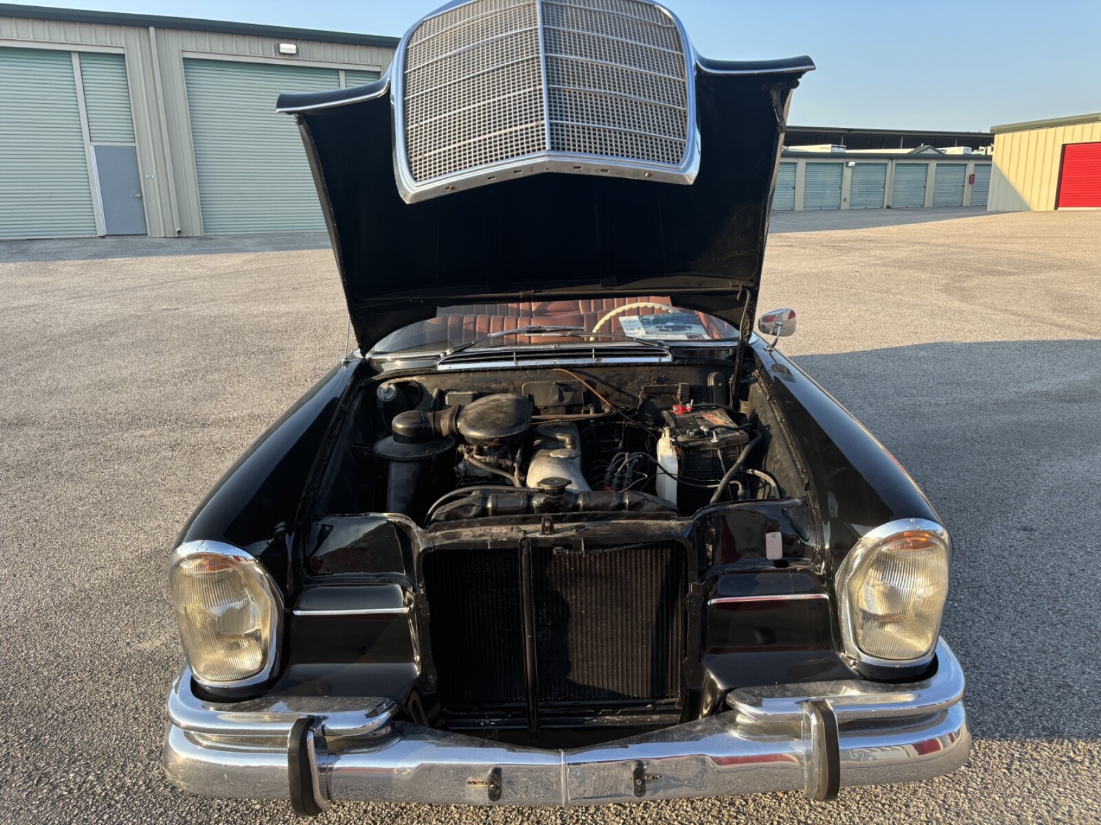 Mercedes-Benz-Other-1960-Sedan-26