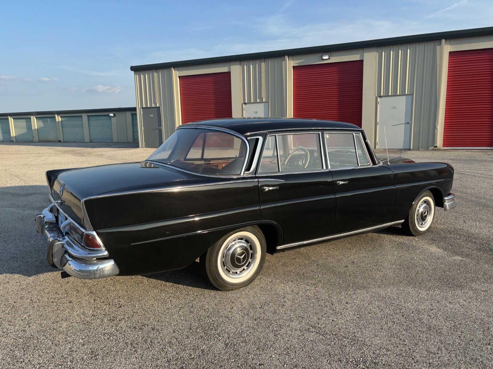 Mercedes-Benz-Other-1960-Sedan-5