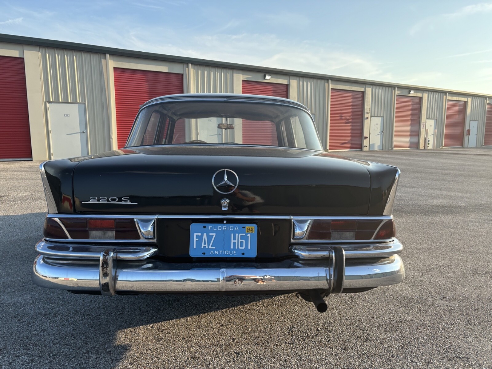 Mercedes-Benz-Other-1960-Sedan-7