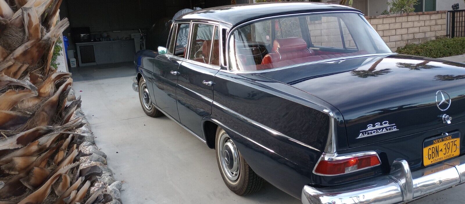 Mercedes-Benz-Other-1965-Sedan-11
