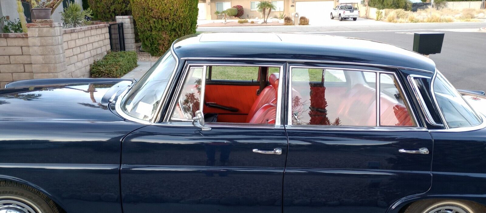 Mercedes-Benz-Other-1965-Sedan-12