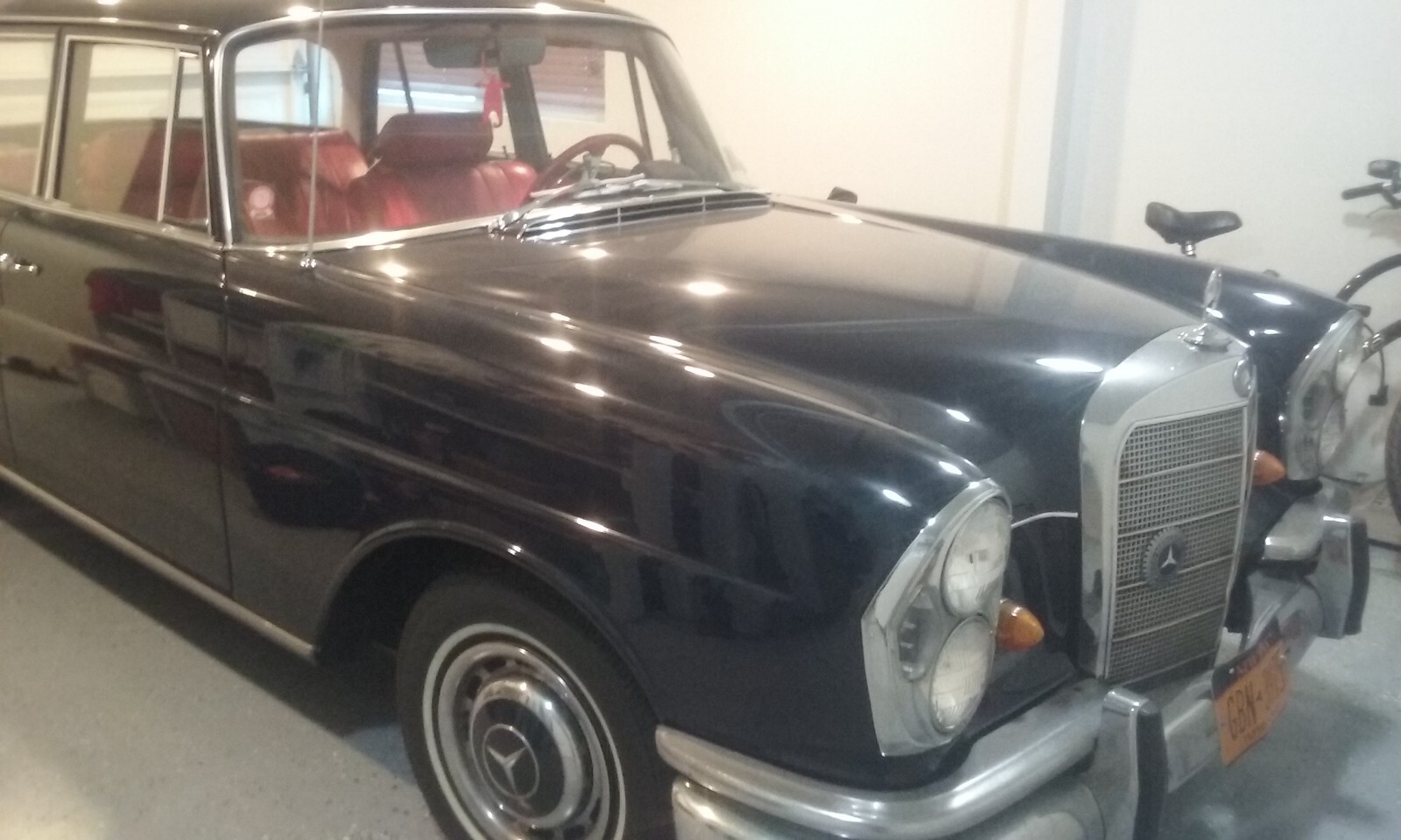 Mercedes-Benz-Other-1965-Sedan-21