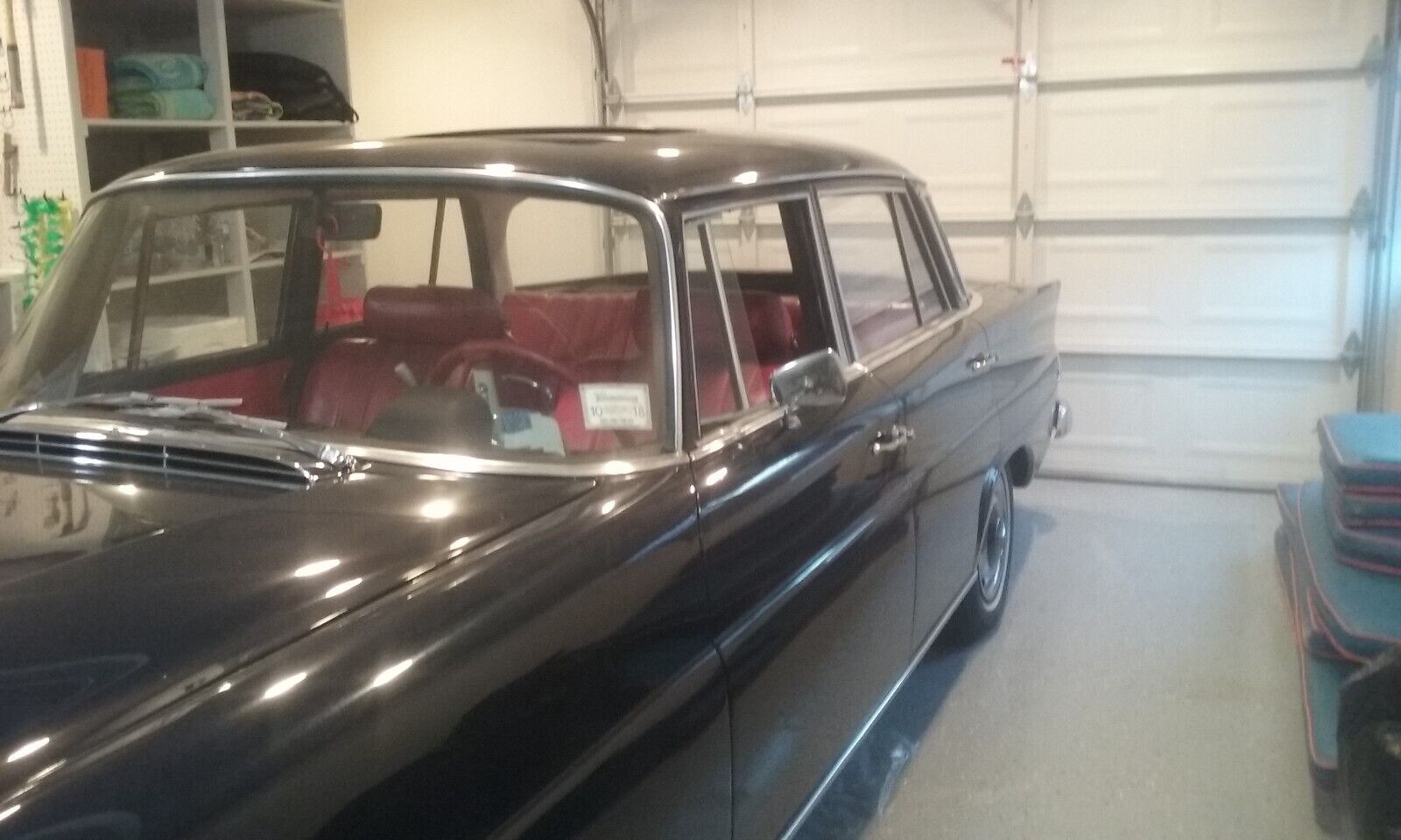Mercedes-Benz-Other-1965-Sedan-7