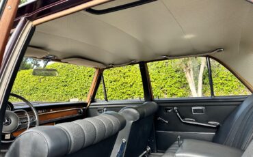 Mercedes-Benz-Other-1967-Sedan-11