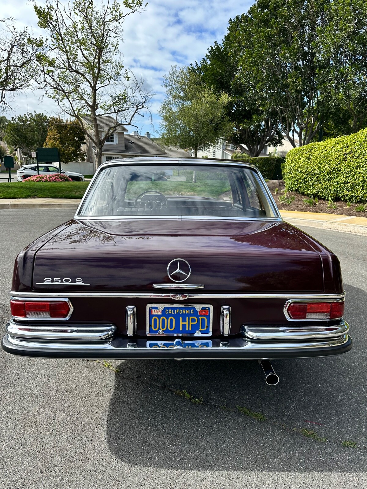 Mercedes-Benz-Other-1967-Sedan-2