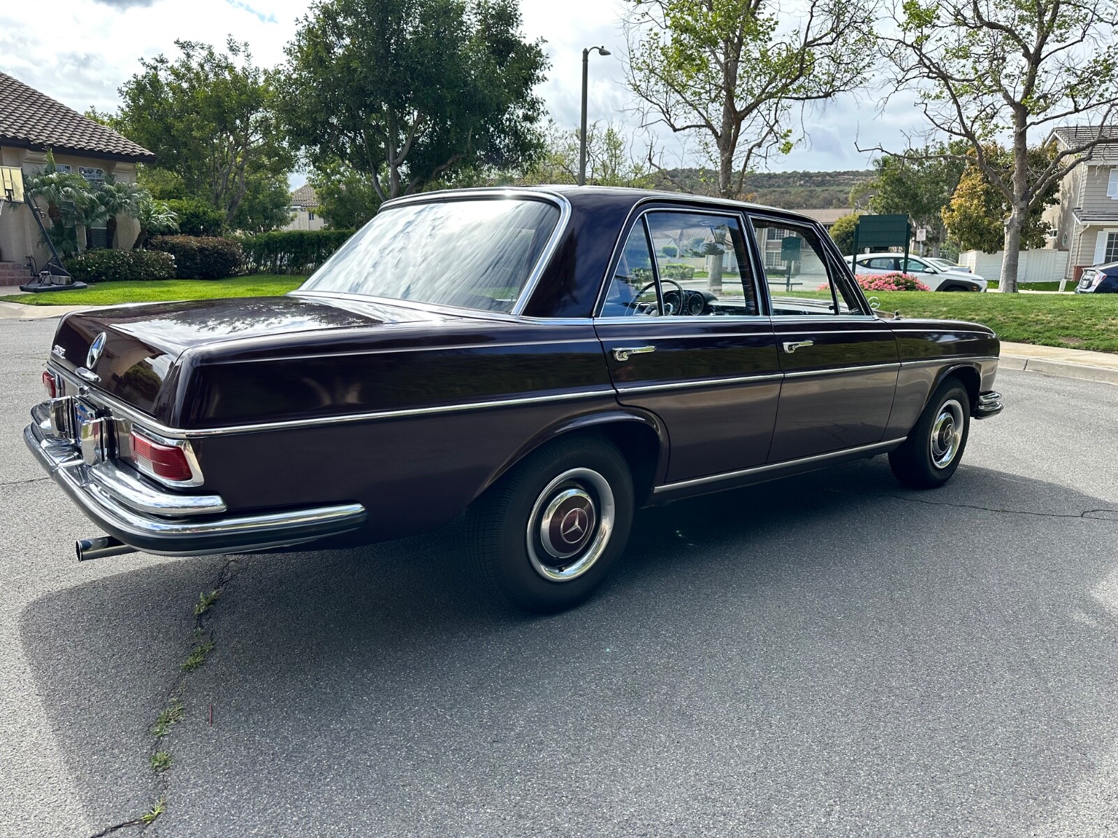 Mercedes-Benz-Other-1967-Sedan-4